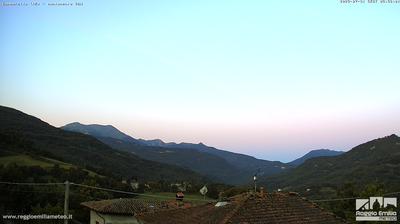 immagine della webcam nei dintorni di Tizzano Val Parma: webcam Pratizzano