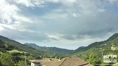 immagine della webcam nei dintorni di Capanne di Sillano: webcam Pratizzano