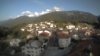 immagine della webcam nei dintorni di Pieve di Cadore: webcam Laggio di Cadore