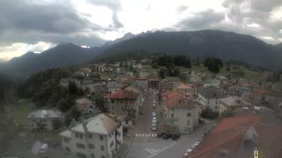 immagine della webcam nei dintorni di Domegge di Cadore: webcam Laggio di Cadore