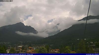 immagine della webcam nei dintorni di Abbadia Lariana: webcam Mandello del Lario