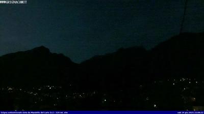 immagine della webcam nei dintorni di Piani d'Erna: webcam Mandello del Lario