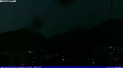 immagine della webcam nei dintorni di Piani di Bobbio: webcam Mandello del Lario