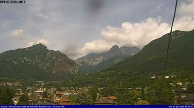 immagine della webcam nei dintorni di Tremezzo: webcam Mandello del Lario