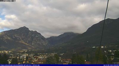 immagine della webcam nei dintorni di Mezzegra: webcam Mandello del Lario