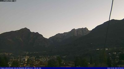 immagine della webcam nei dintorni di Ossuccio: webcam Mandello del Lario