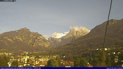 immagine della webcam nei dintorni di Piani d'Erna: webcam Mandello del Lario