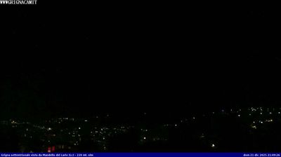 immagine della webcam nei dintorni di Alpe Giumello: webcam Mandello del Lario