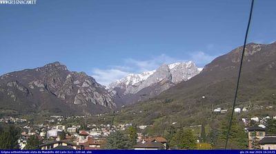 immagine della webcam nei dintorni di Suello: webcam Mandello del Lario
