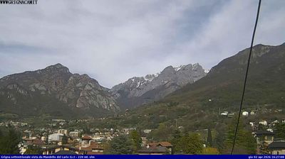 immagine della webcam nei dintorni di Valtorta impianti: webcam Mandello del Lario