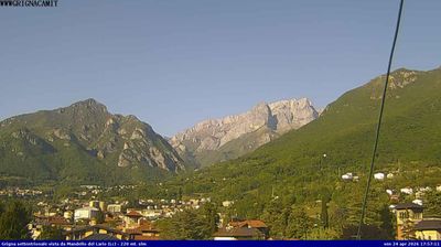 immagine della webcam nei dintorni di Moggio: webcam Mandello del Lario
