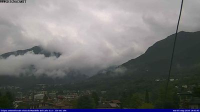 immagine della webcam nei dintorni di Alpe Giumello: webcam Mandello del Lario