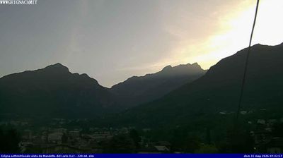 immagine della webcam nei dintorni di Valmadrera: webcam Mandello del Lario