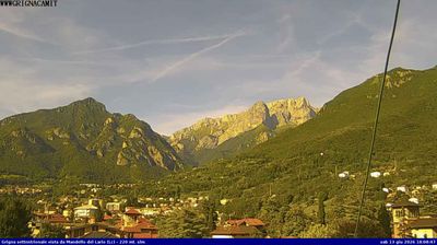 immagine della webcam nei dintorni di Carate Urio: webcam Mandello del Lario