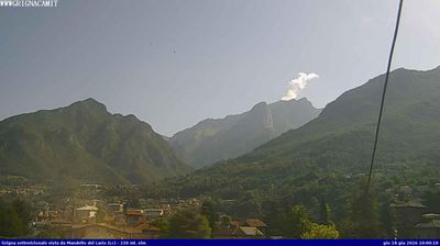 immagine della webcam nei dintorni di Tremezzo: webcam Mandello del Lario