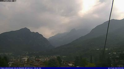 immagine della webcam nei dintorni di Suello: webcam Mandello del Lario