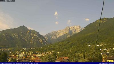 immagine della webcam nei dintorni di Margno: webcam Mandello del Lario