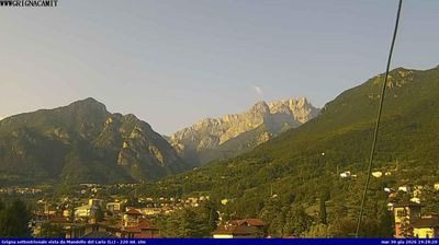 immagine della webcam nei dintorni di Margno: webcam Mandello del Lario