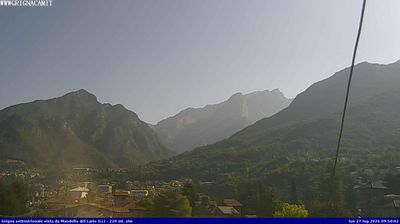 immagine della webcam nei dintorni di Lecco: webcam Mandello del Lario