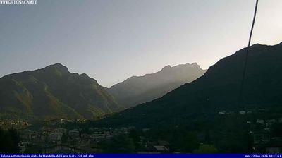 immagine della webcam nei dintorni di Pigra: webcam Mandello del Lario