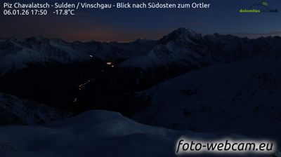 immagine della webcam nei dintorni di Passo dello Stelvio: webcam Tubre