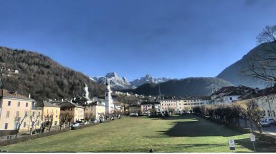 immagine della webcam nei dintorni di Belluno: webcam Agordo