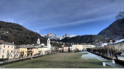 immagine della webcam nei dintorni di Passo di Cereda: webcam Agordo