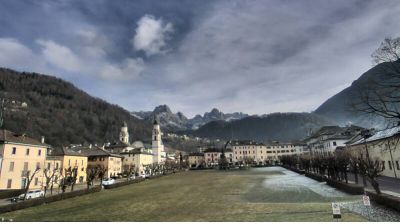 immagine della webcam nei dintorni di Siror: webcam Agordo