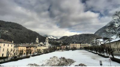immagine della webcam nei dintorni di Primiero San Martino di Castrozza: webcam Agordo