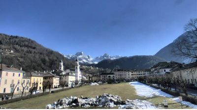 immagine della webcam nei dintorni di Passo di Cereda: webcam Agordo