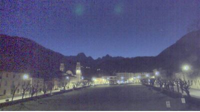 immagine della webcam nei dintorni di Masare': webcam Agordo