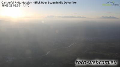 immagine della webcam nei dintorni di San Genesio Atesino: webcam Andriano