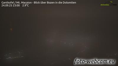 immagine della webcam nei dintorni di San Genesio Atesino: webcam Andriano