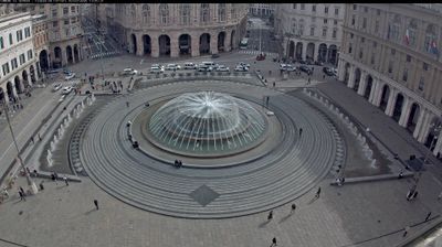immagine della webcam nei dintorni di Albisola Superiore: webcam Voltri