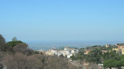 immagine della webcam nei dintorni di Pratica di Mare: webcam Ariccia
