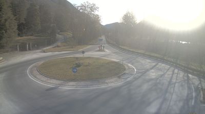 immagine della webcam nei dintorni di Maccagno con Pino e Veddasca: webcam Valganna