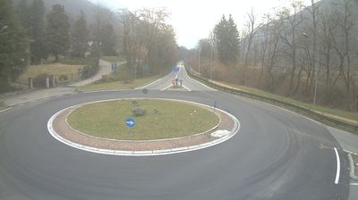 immagine della webcam nei dintorni di Brezzo di Bedero: webcam Valganna