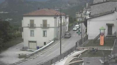 immagine della webcam nei dintorni di Villetta Barrea: webcam Acquaviva d'Isernia