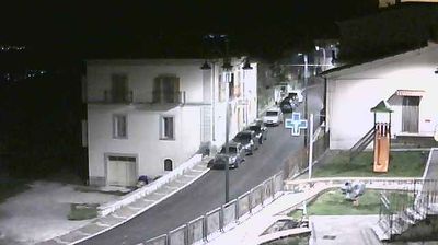 immagine della webcam nei dintorni di Pescopennataro: webcam Acquaviva d'Isernia