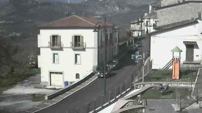 immagine della webcam nei dintorni di Opi: webcam Acquaviva d'Isernia