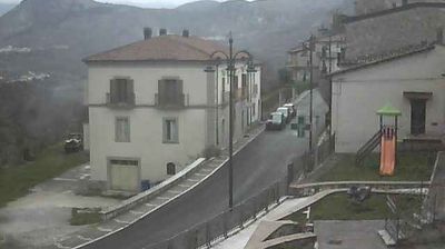 immagine della webcam nei dintorni di San Donato Val di Comino: webcam Acquaviva d'Isernia