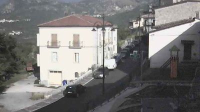 immagine della webcam nei dintorni di Pescopennataro: webcam Acquaviva d'Isernia