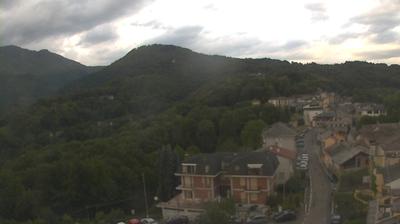 immagine della webcam nei dintorni di Cuorgnè: webcam Castelnuovo Nigra