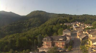 immagine della webcam nei dintorni di Brosso: webcam Castelnuovo Nigra