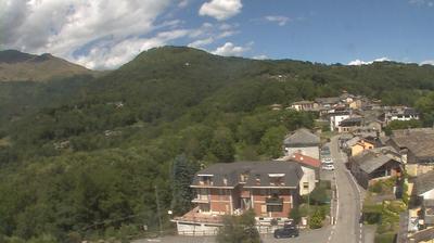 immagine della webcam nei dintorni di Ronco Canavese: webcam Castelnuovo Nigra