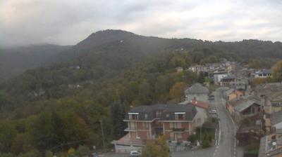 immagine della webcam nei dintorni di Ronco Canavese: webcam Castelnuovo Nigra