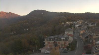 immagine della webcam nei dintorni di Brosso: webcam Castelnuovo Nigra