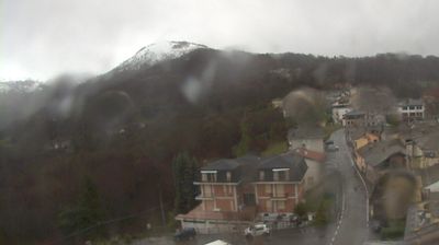 immagine della webcam nei dintorni di Traversella: webcam Castelnuovo Nigra