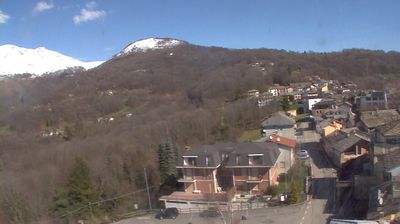 immagine della webcam nei dintorni di Prascorsano: webcam Castelnuovo Nigra