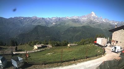 immagine della webcam nei dintorni di Torre Pellice: webcam Ostana